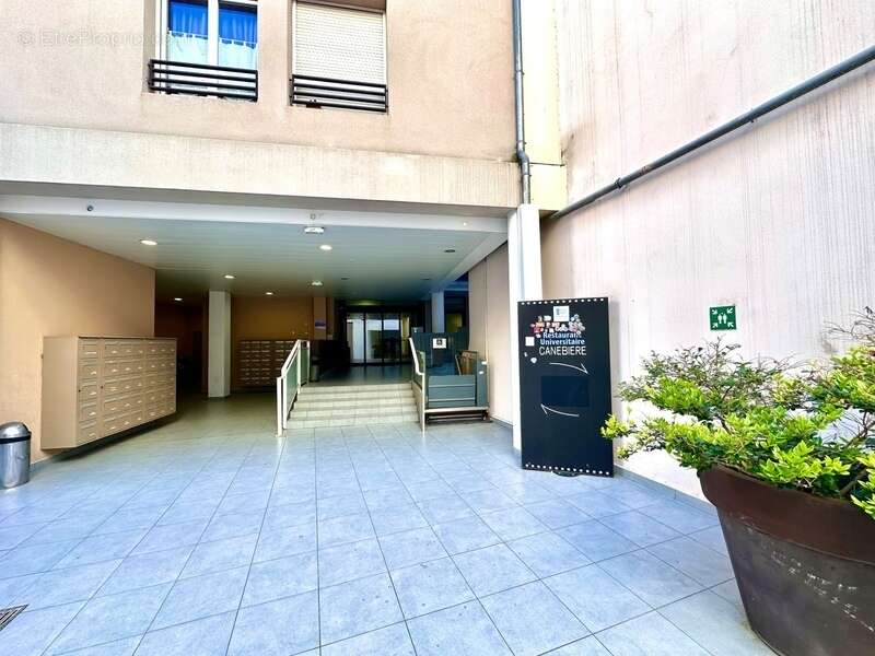 Studio 1 pièce - 19m2 - Marseille 1er - photo 3