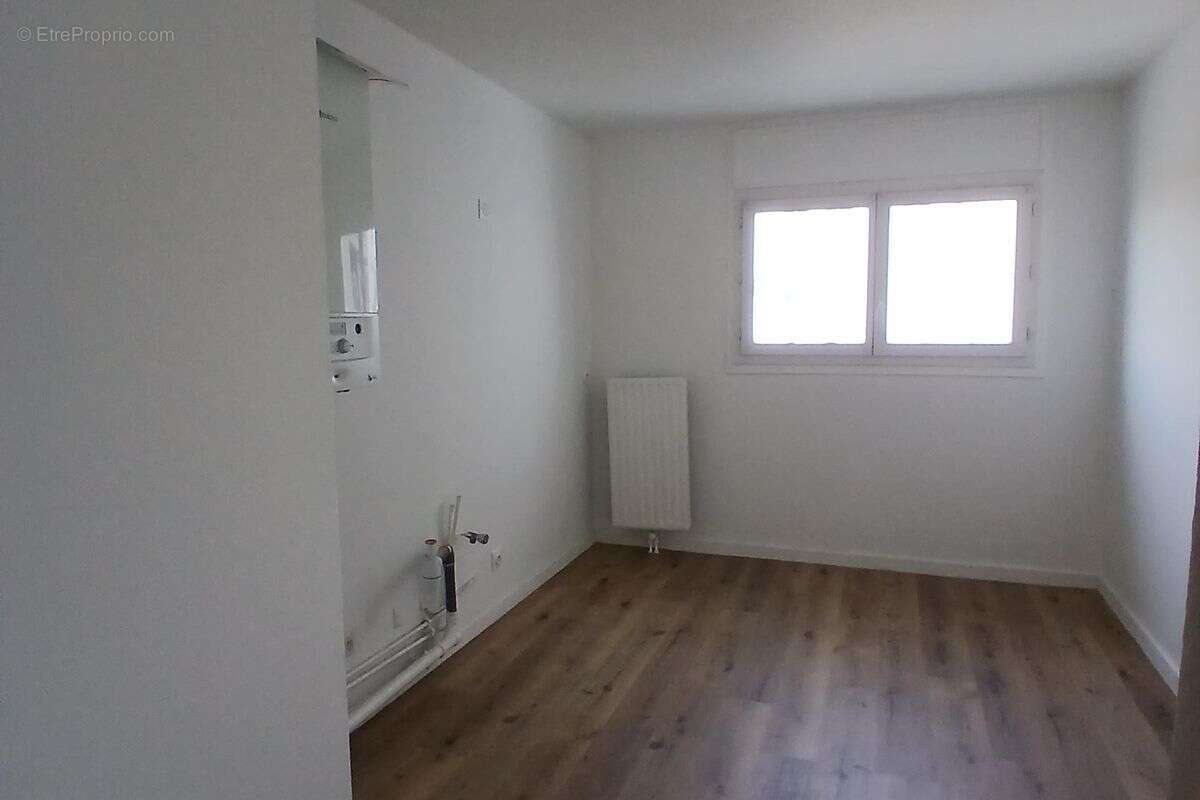 Appartement à MARSEILLE-11E