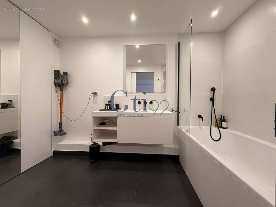 Appartement à VANVES