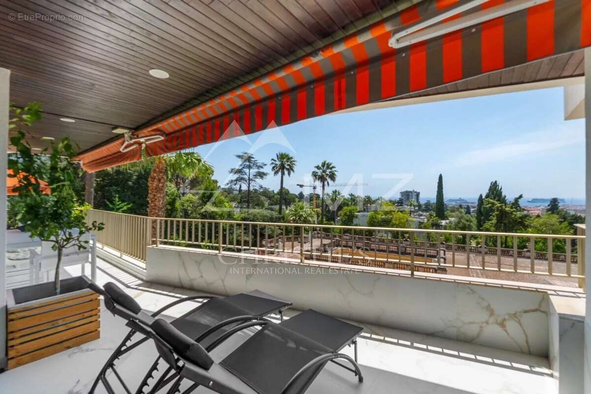 Appartement à CANNES
