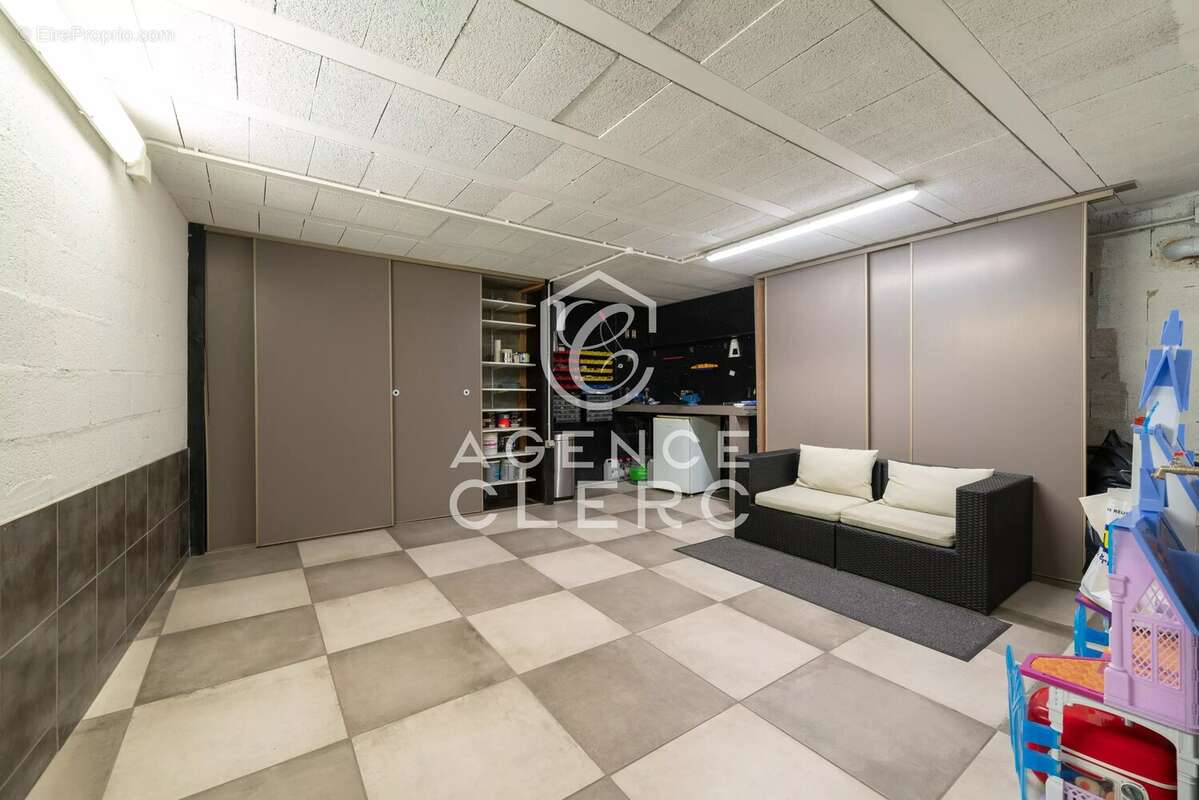 Appartement à ALLONZIER-LA-CAILLE