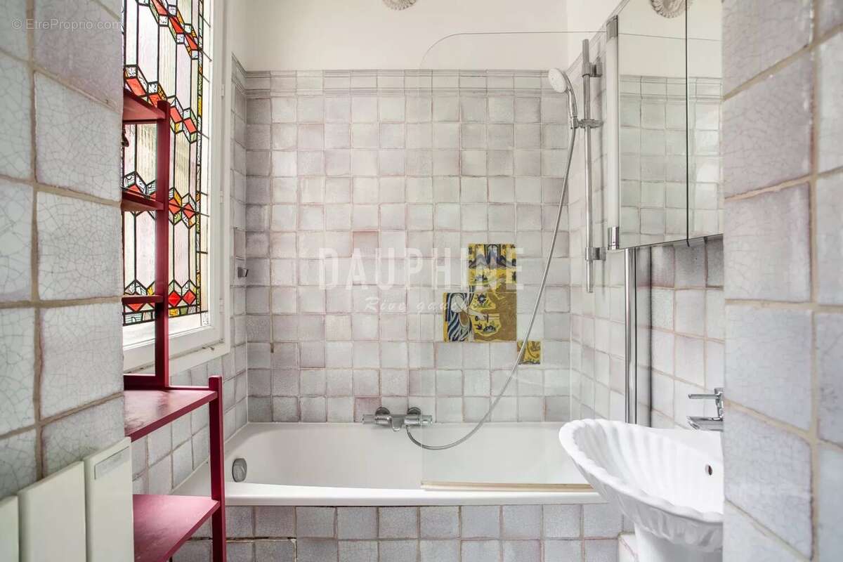 Appartement à PARIS-6E