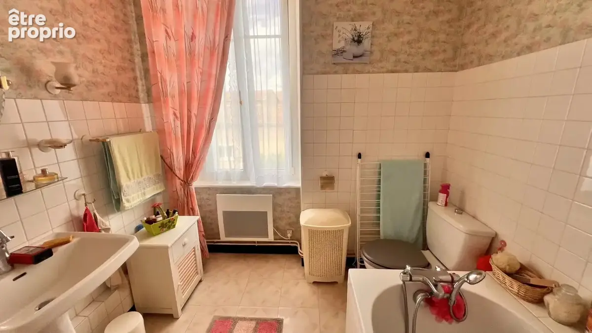 Maison 5 pièces 132 m² à vendre à Chalus (87230) - photo 8