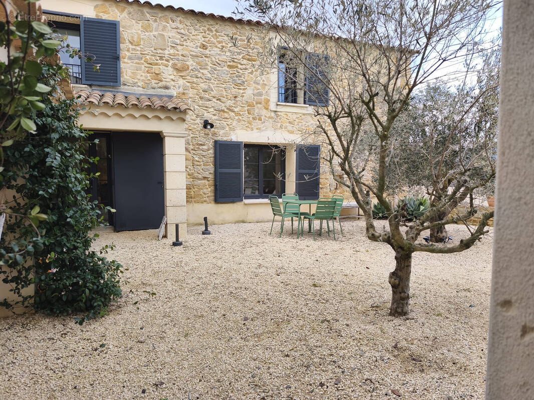 Maison à BAGNOLS-SUR-CEZE