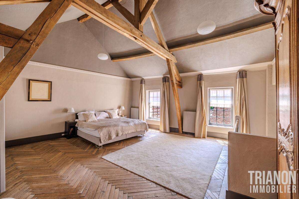 Maison à FEUCHEROLLES