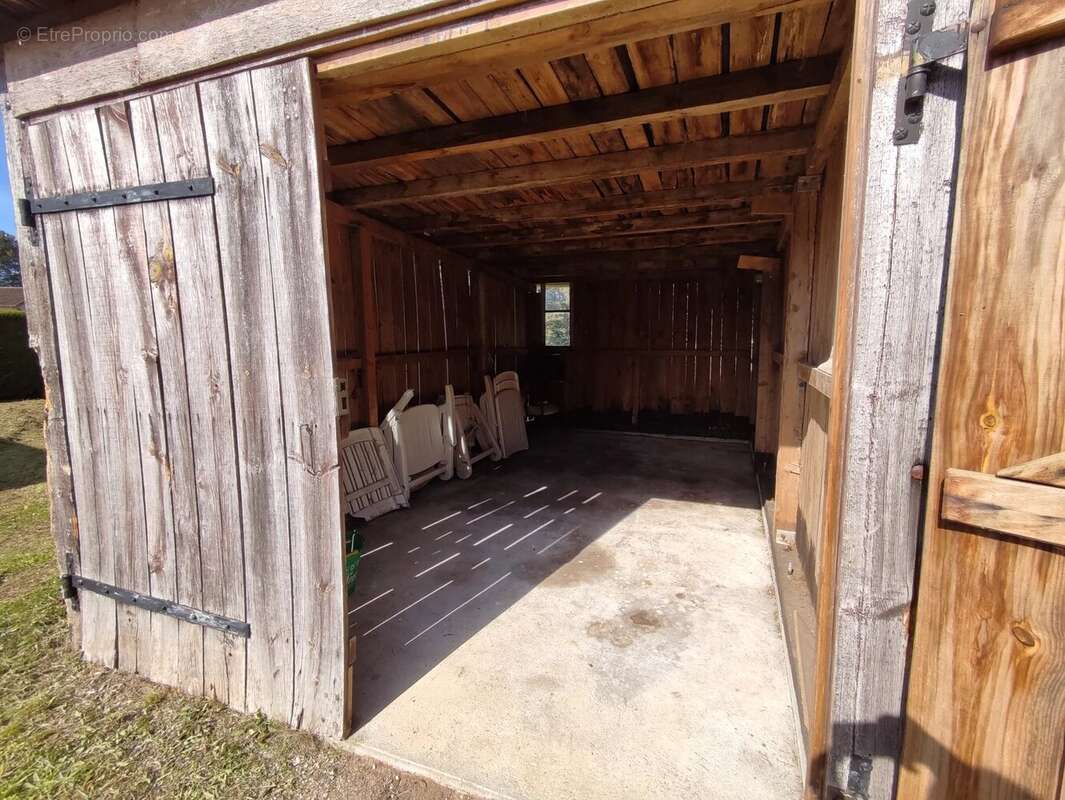 Maison à BUSSEROLLES