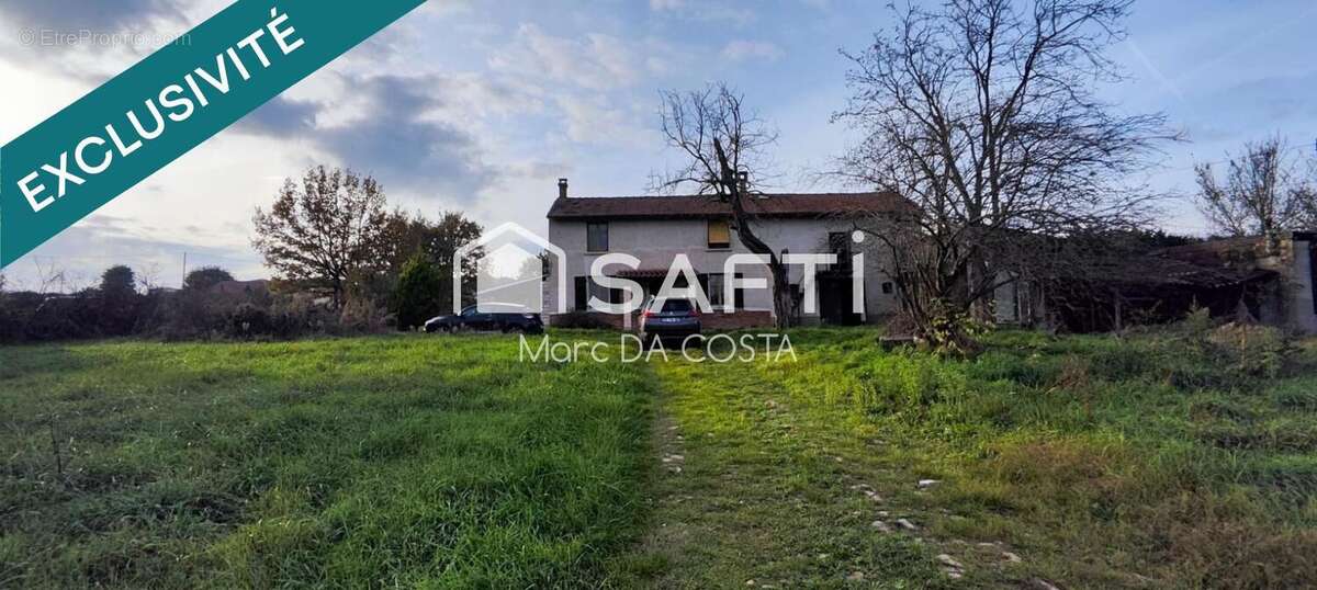 Photo 2 - Maison à SAINT-ROMAIN-LE-PUY