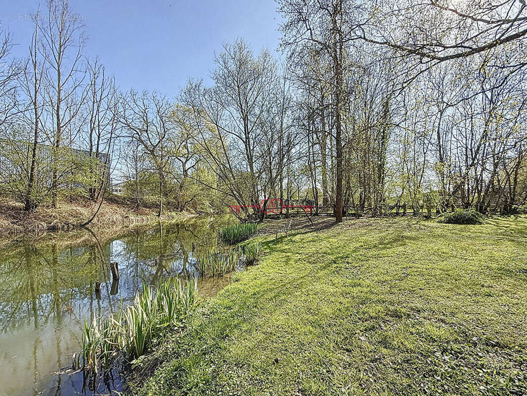 Maison à SAINTE-MENEHOULD