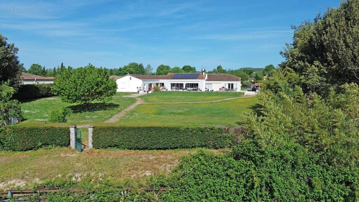 Maison à LE TEMPLE-SUR-LOT