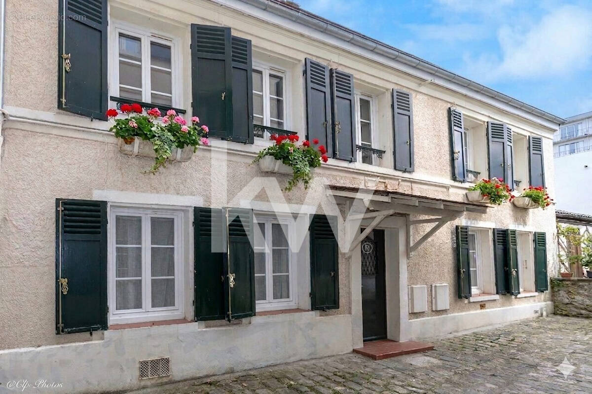 Maison à SAINT-GERMAIN-EN-LAYE