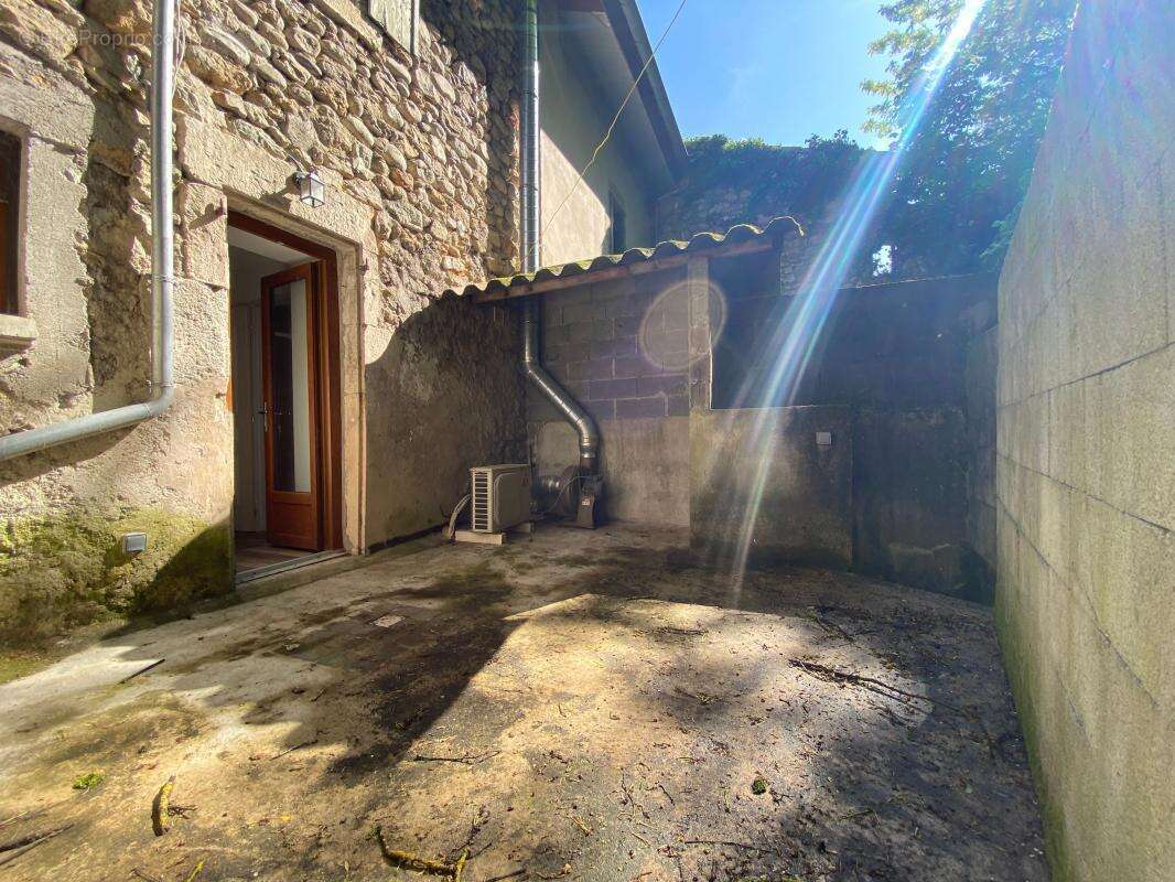 Maison à JOYEUSE