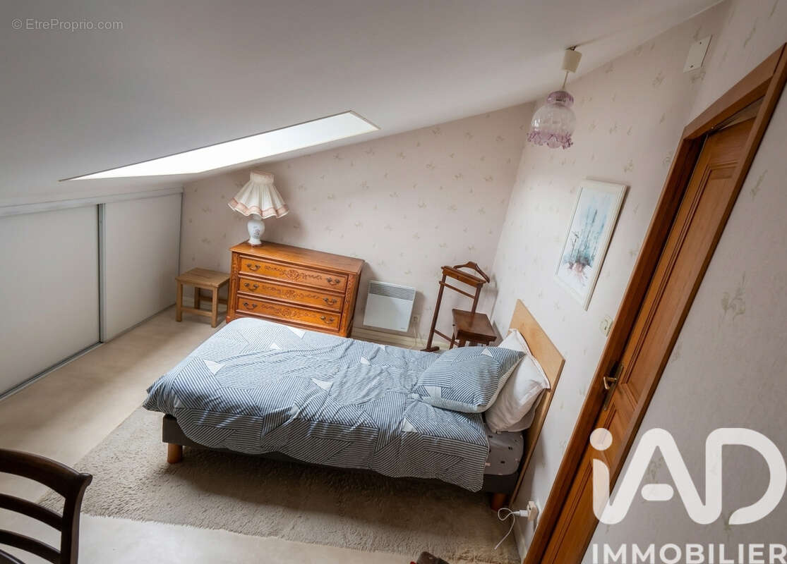 Appartement 33 m² à Poitiers  - photo 4