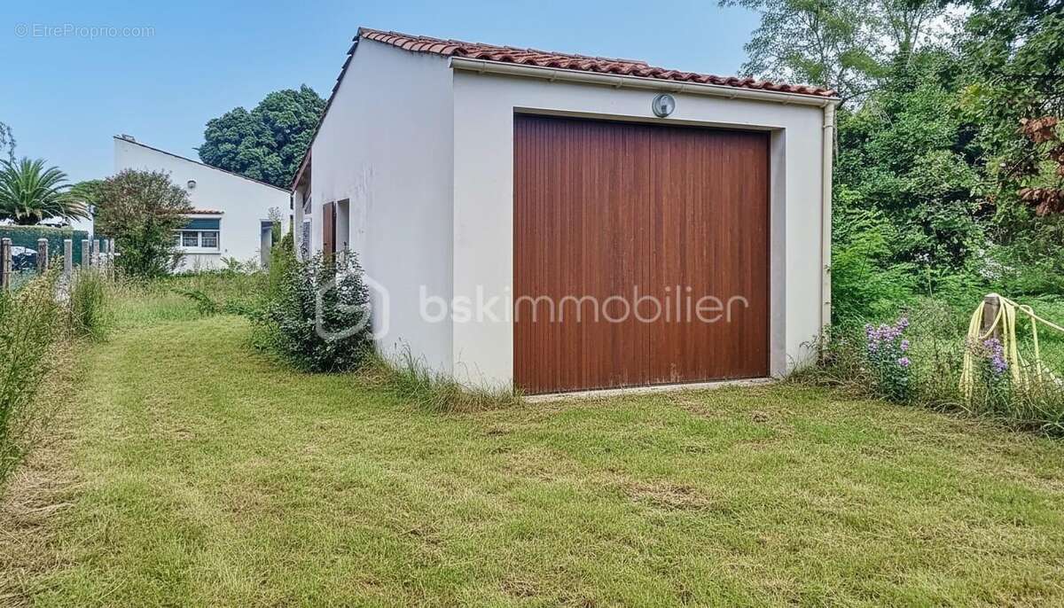 La menounière – maison proche plage avec dépendance indépendante et permis accordé pour un studio t2 - photo 12