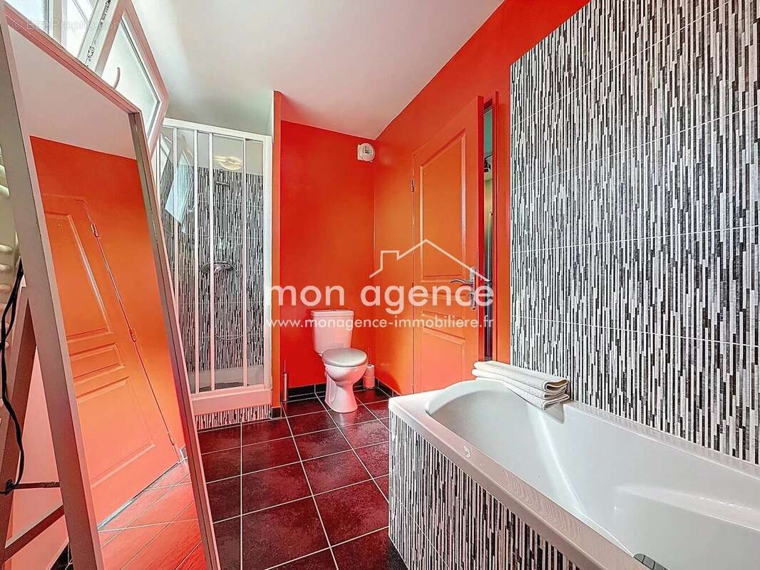 Maison à SAINT-AUBIN-CELLOVILLE