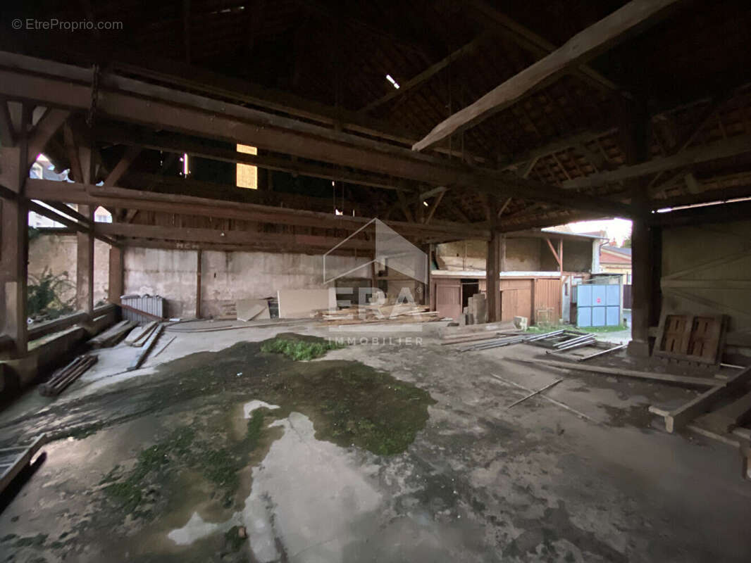 Appartement à BRIE-COMTE-ROBERT