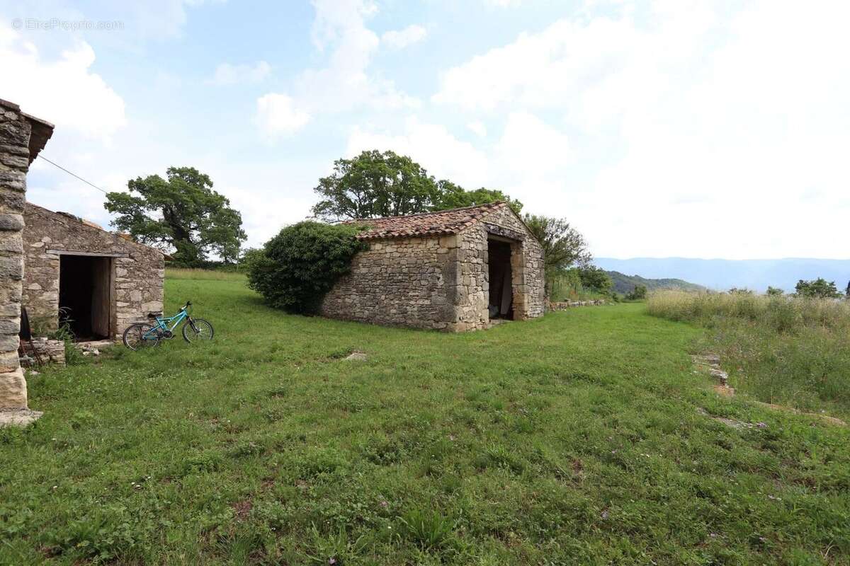 Vente Maison Viens(84750) 850 000ï¿œ - photo 4