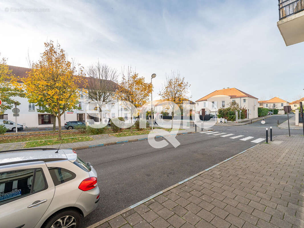 Appartement à BUSSY-SAINT-GEORGES