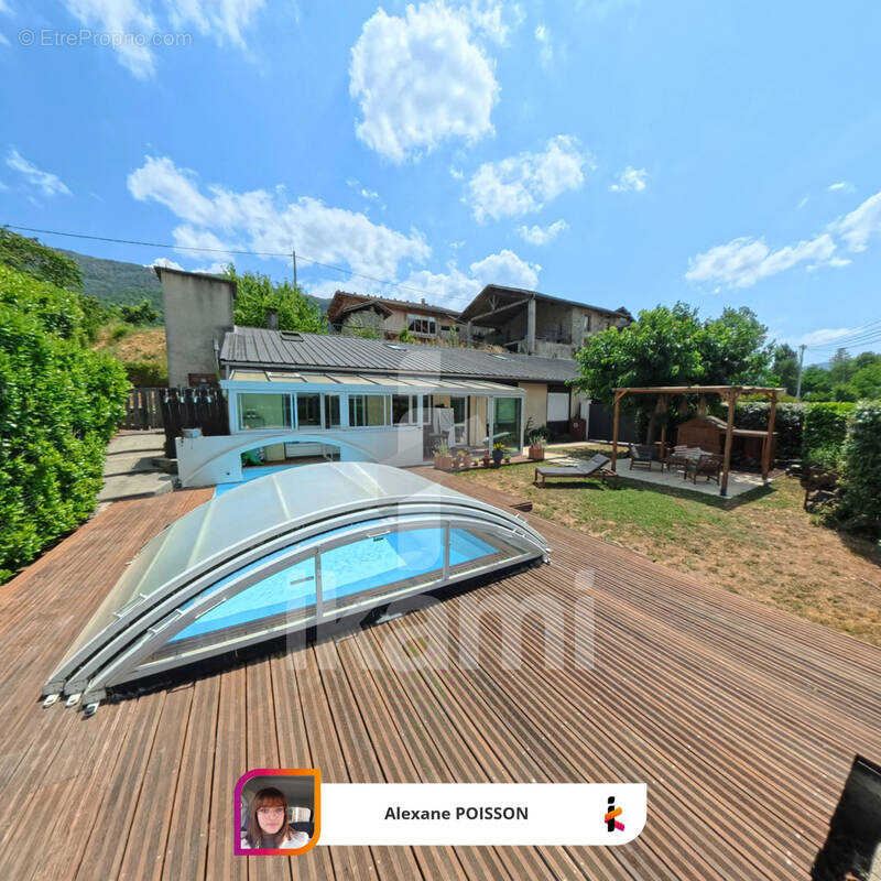Maison de 112 m2 avec piscine couverte et garage   Saint-Jean-en-Royans - photo 1