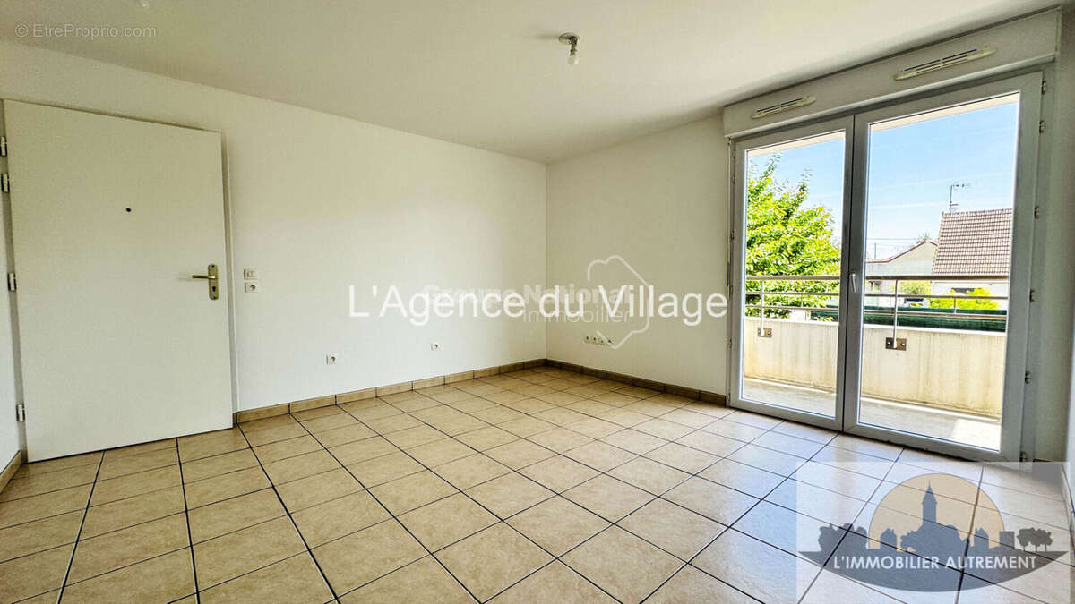 Appartement à PERSAN