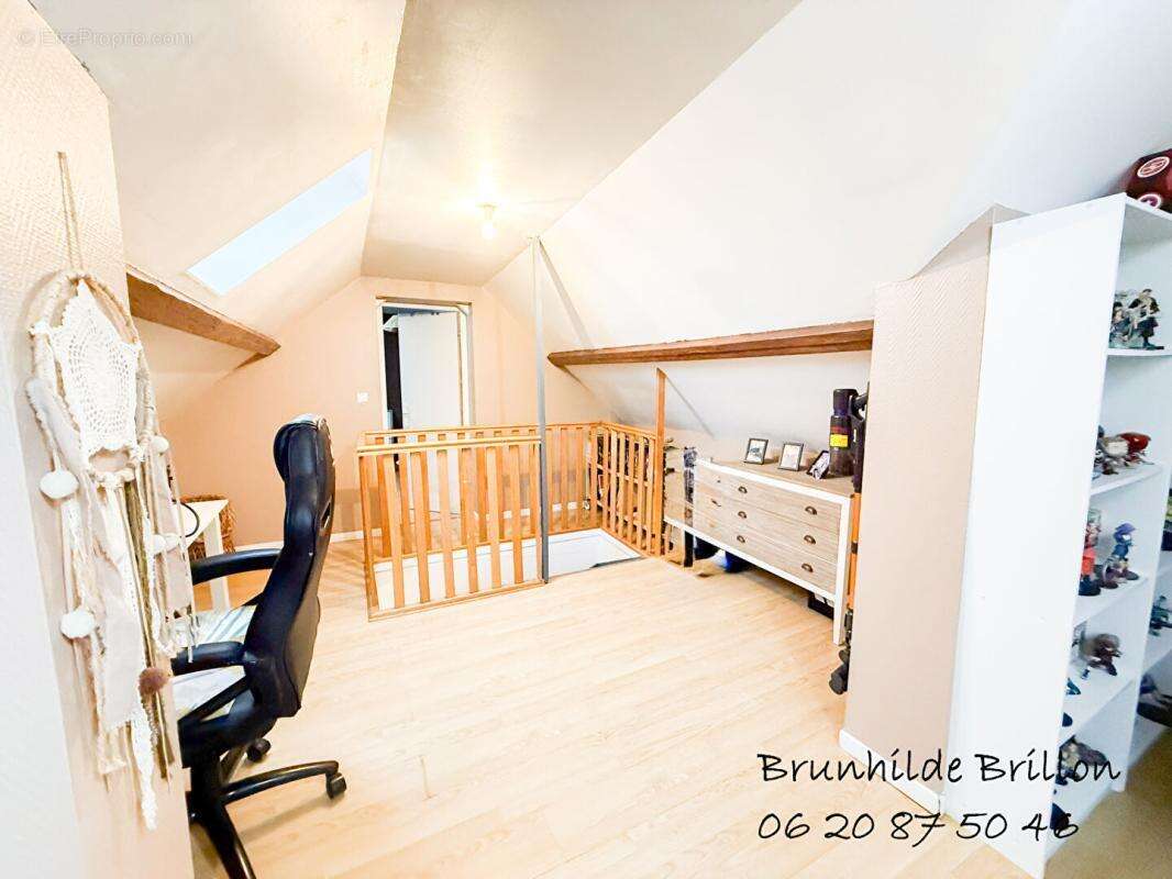 Liévin, appartement  duplex , 1 chambre, stationnement - photo 9