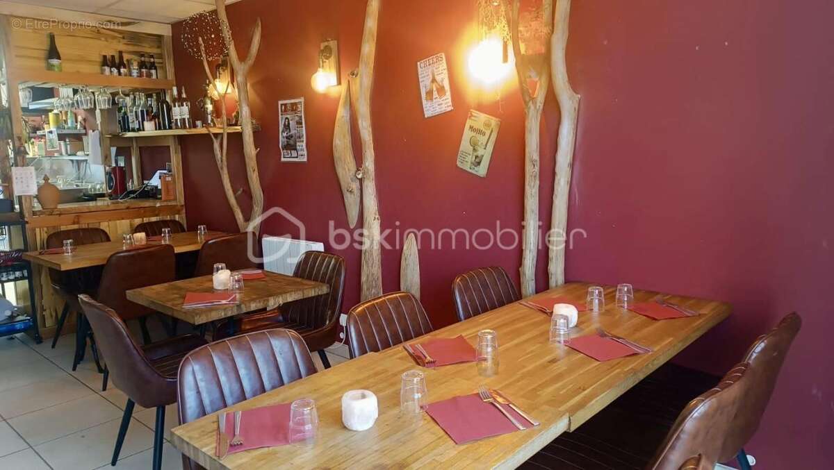 Commerce à FLASSANS-SUR-ISSOLE