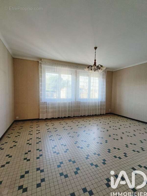 Photo 3 - Maison à SAINT-HILAIRE-DE-LOULAY