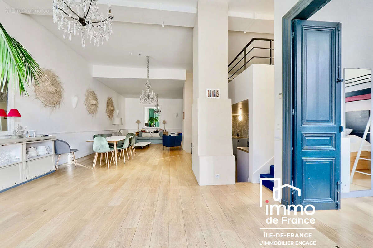 Appartement à VERSAILLES