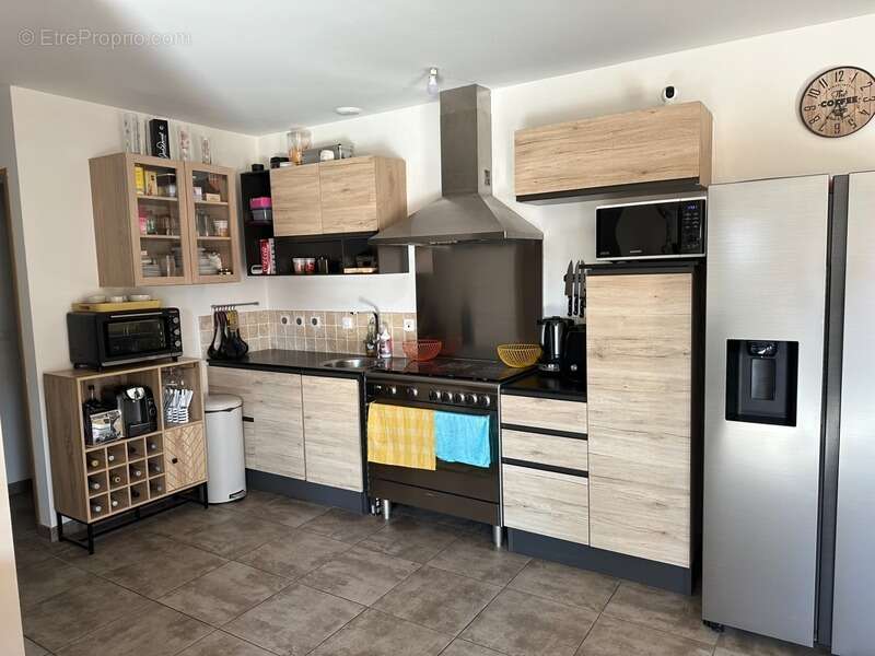 Maison à MONTELIMAR