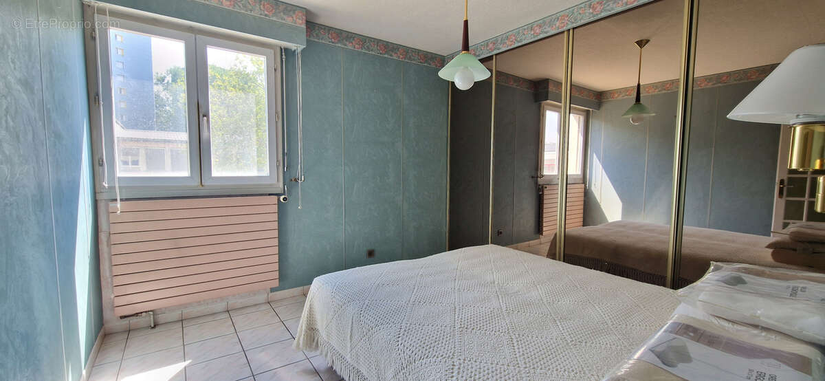Appartement T4 de 88 m2 avec terrasse et vue sur le parc - photo 11