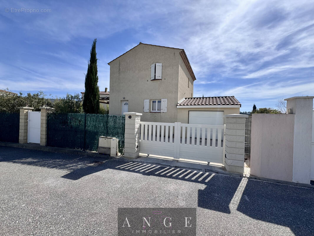 Maison à PIGNANS