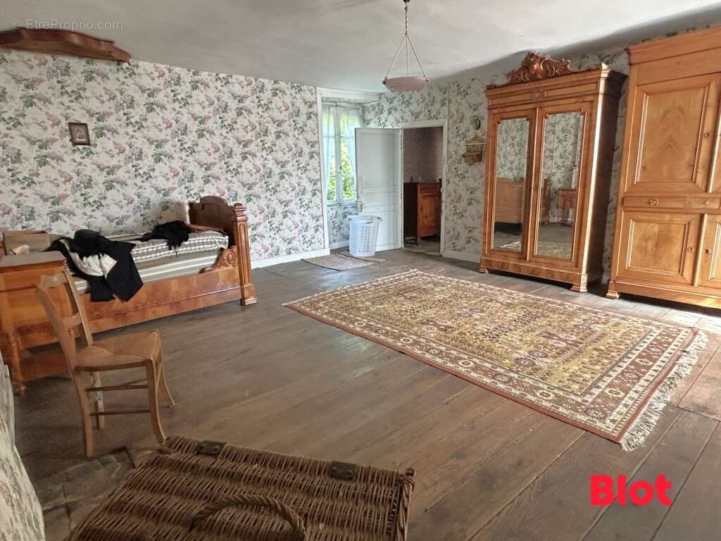 Maison à ERCE-PRES-LIFFRE