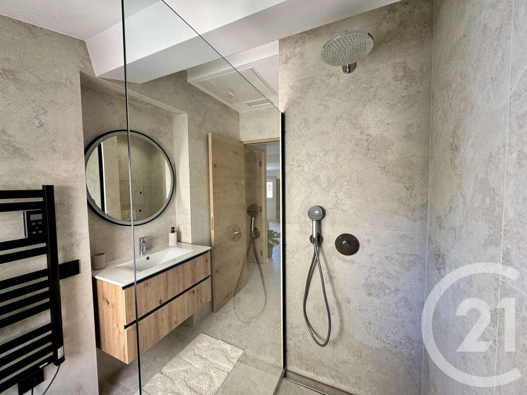 Appartement 45 m² à Nice  - photo 7
