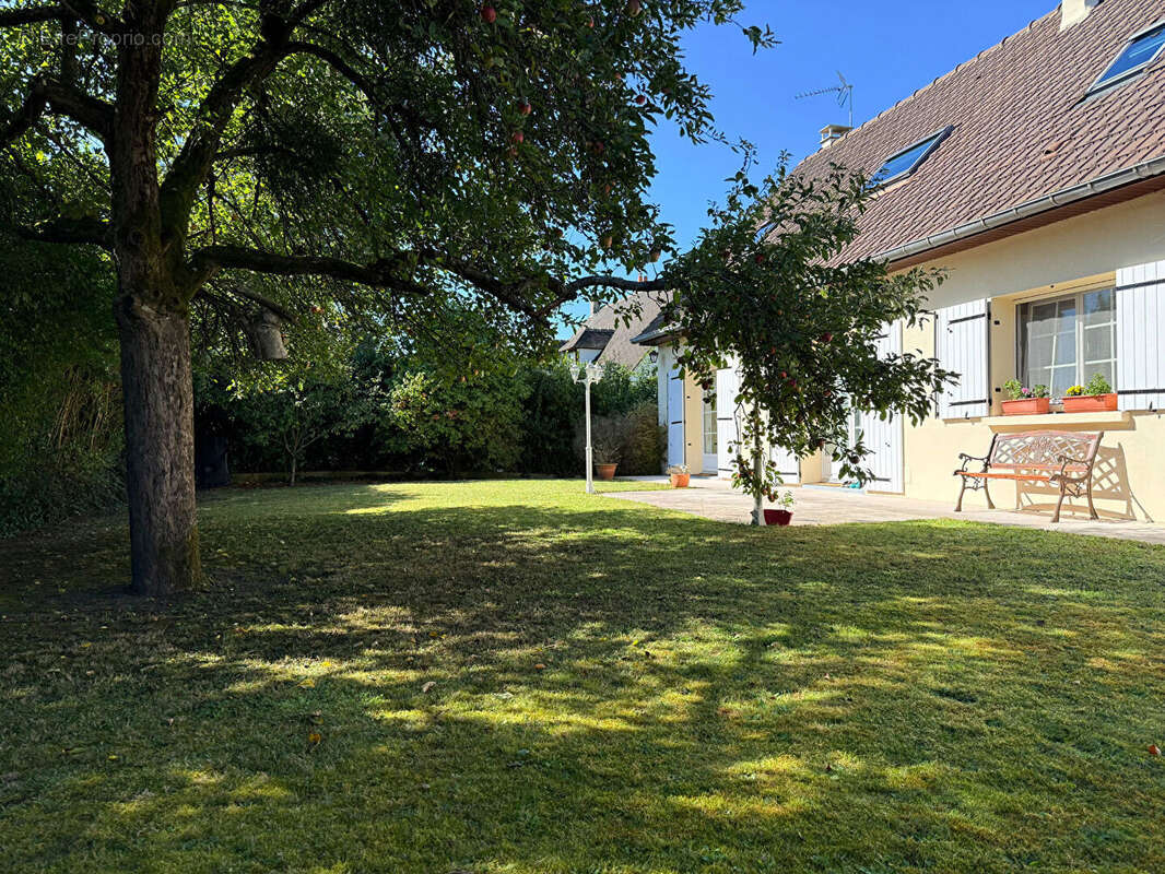 Maison à SENLIS