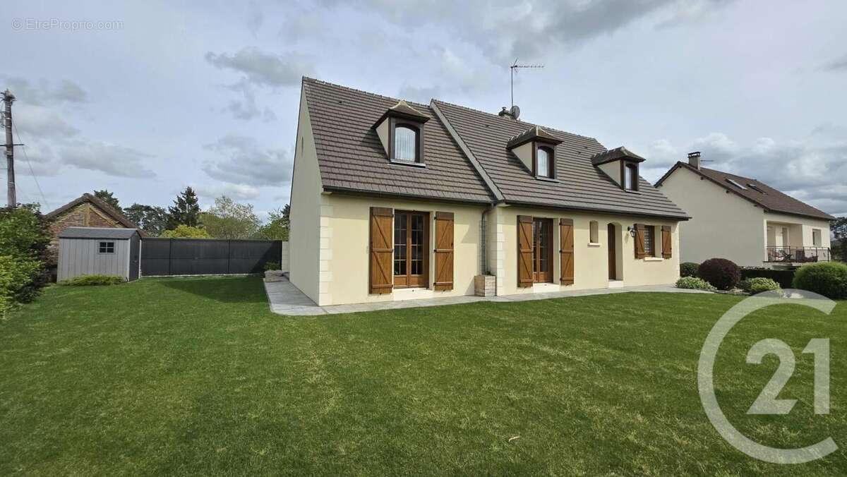 Maison à LABRUYERE