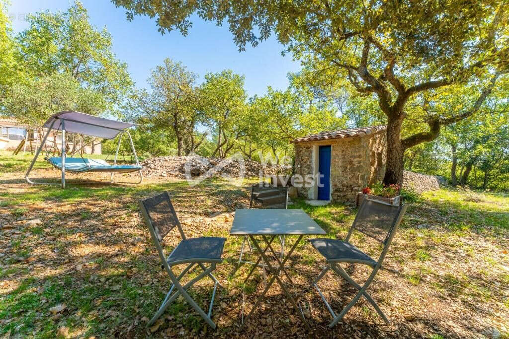 Maison 231 m² à Saint-Maximin-La-Sainte-Baume  - photo 5