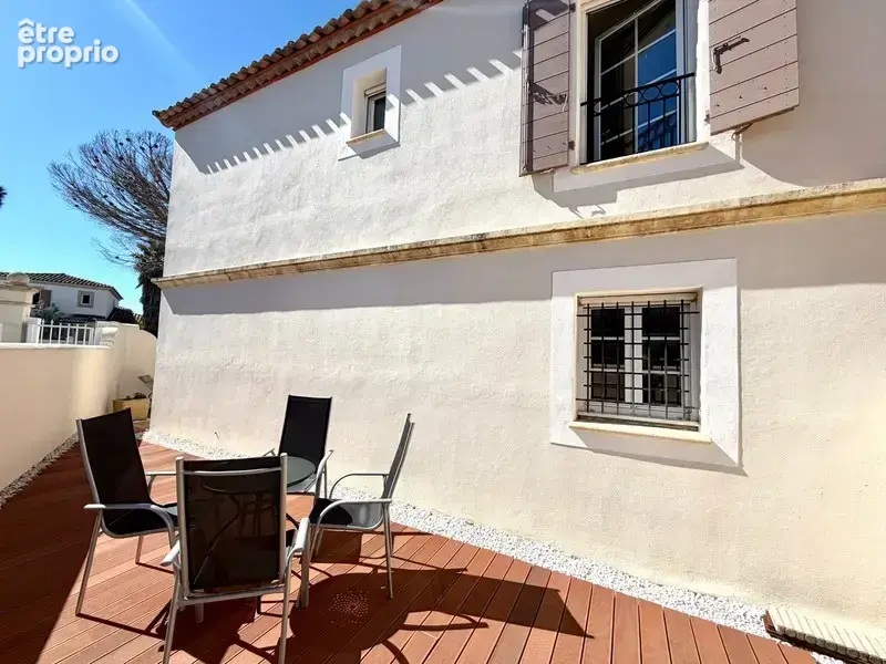 Marina 3 pièces – 70 m² – Port du Roy, Aigues-Mortes - photo 2
