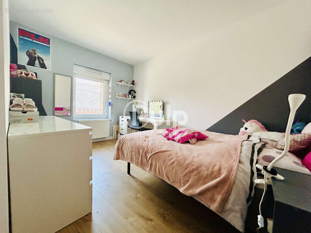 Maison à RAIMBEAUCOURT