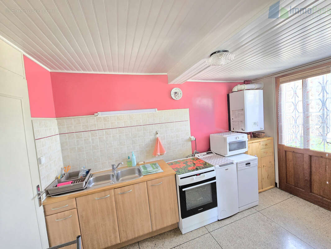 maison 65m2- terrain 221m2 secteur Gravallon-Chassagnon Saint-Fons - photo 8
