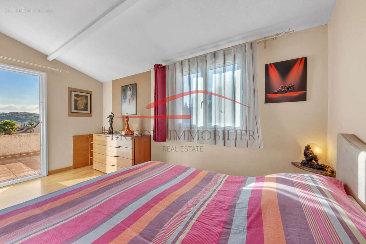 Maison à LA COLLE-SUR-LOUP