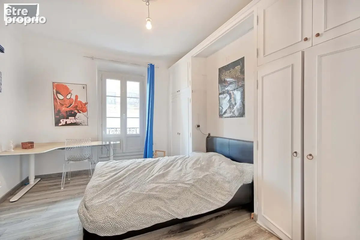 TOULON Haute-Ville, superbe appartement de 115m2 en dernier étage - photo 8