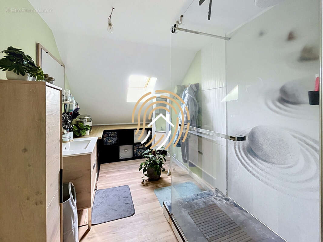Maison 116 m² à Raimbeaucourt  - photo 9