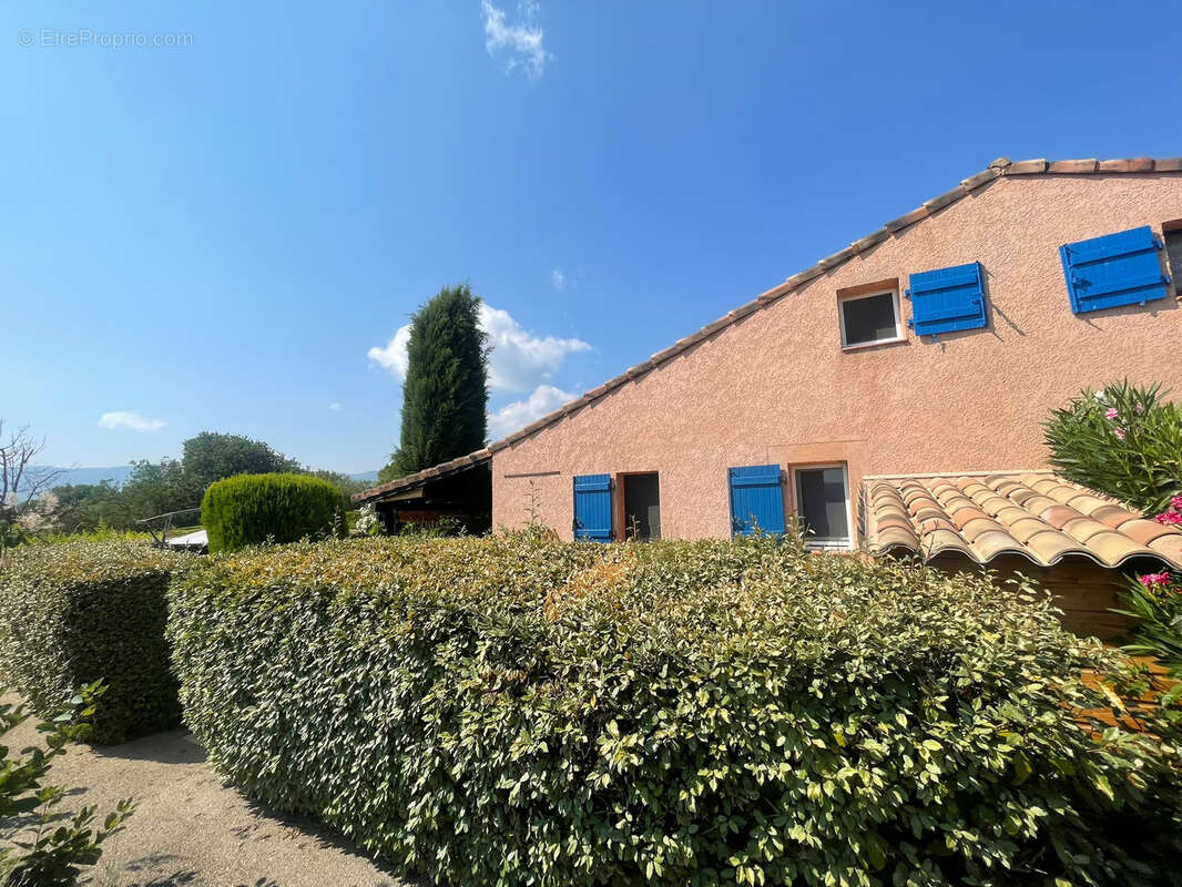 83440 tourettes maison f3 parking piscine golf terre blanche - photo 2