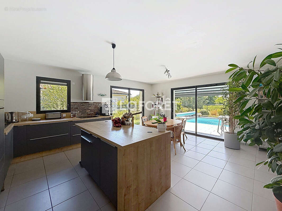 Maison Libourne 5 pièce(s)-107m² - photo 2