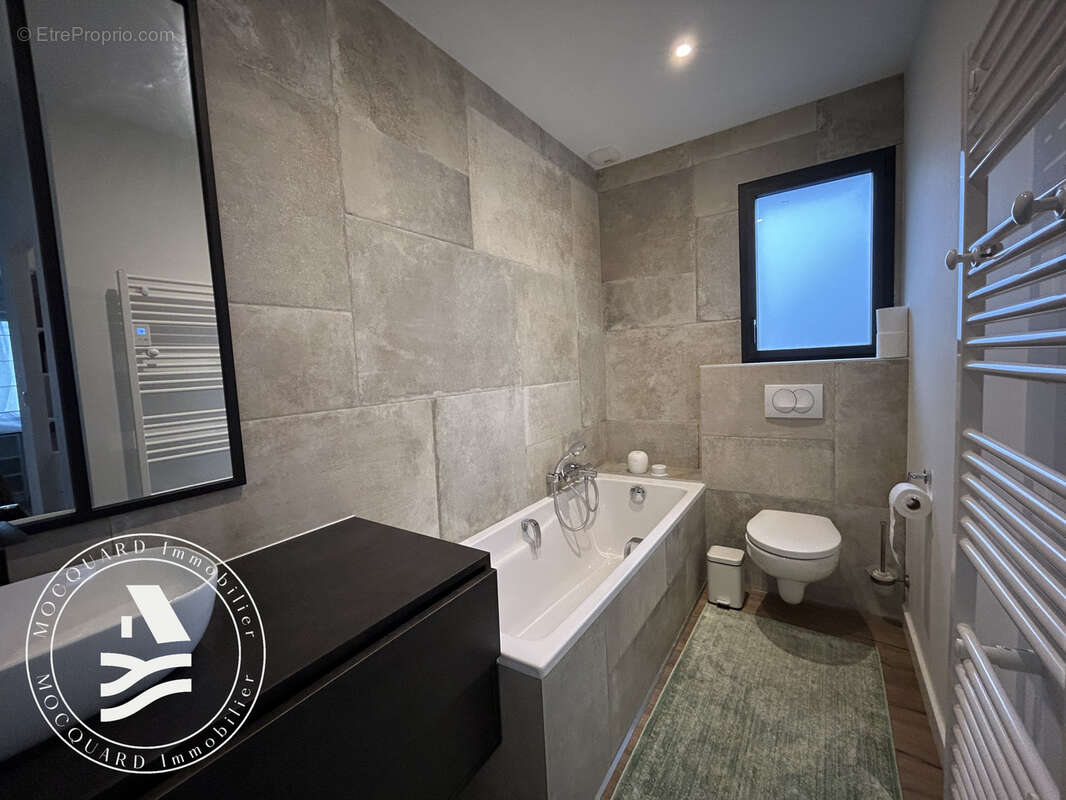 Maison à LOCMARIAQUER