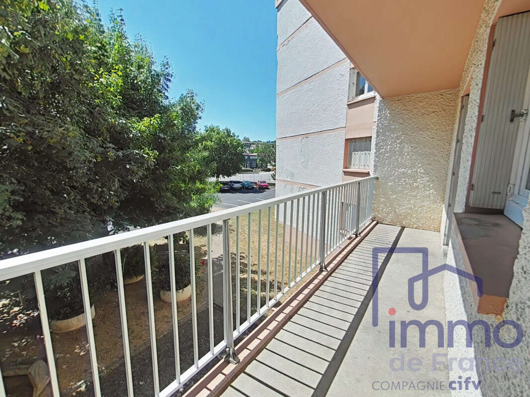 Appartement à BRIVES-CHARENSAC