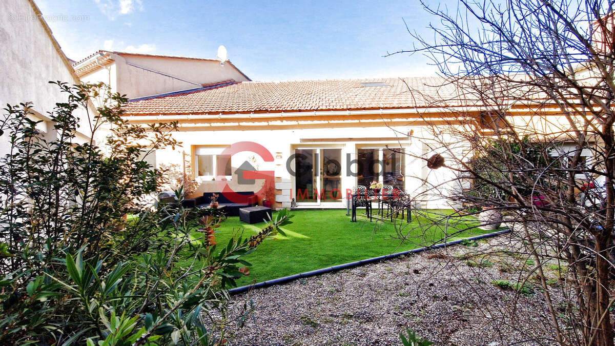 Maison à CABANNES