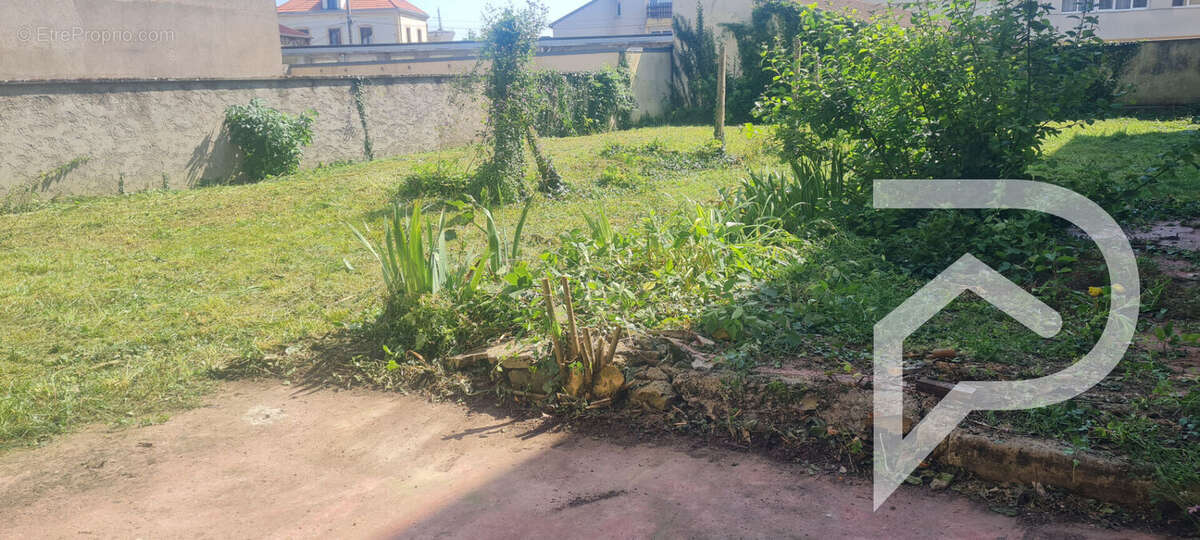 Appartement à JARNY