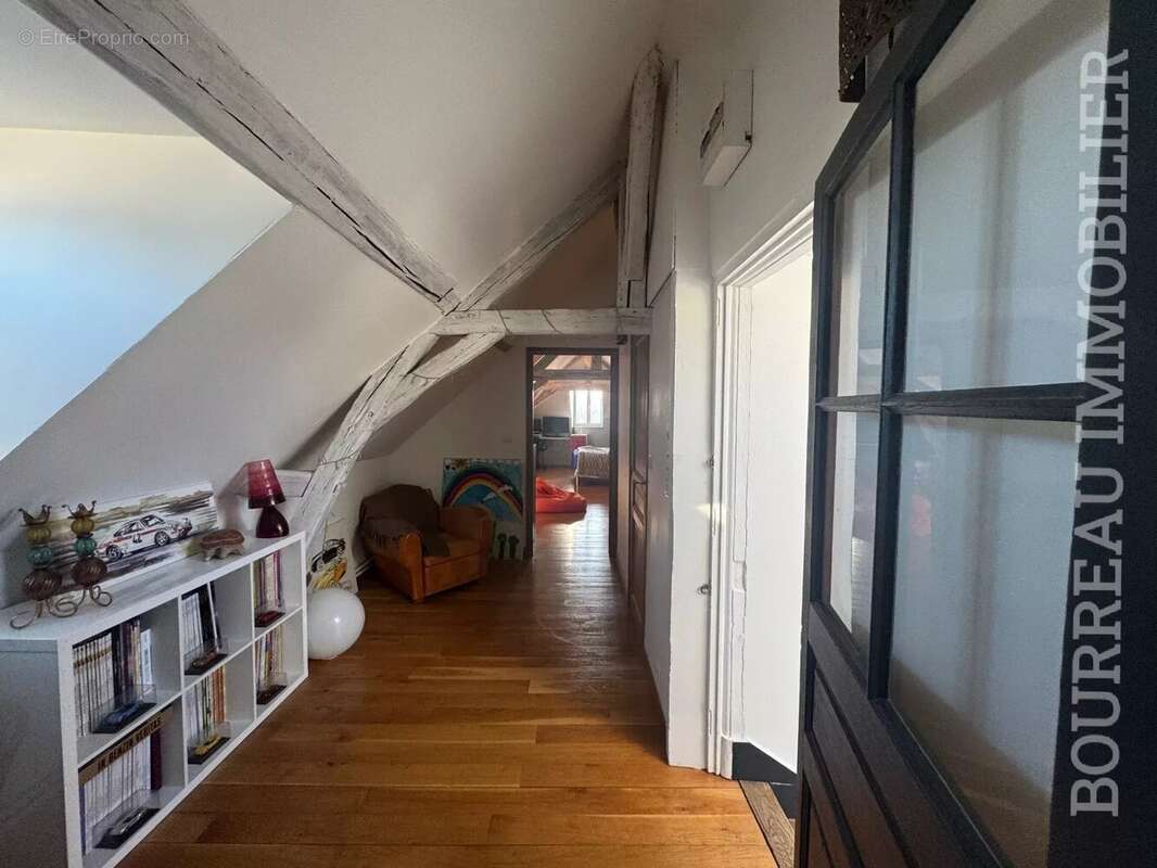 Maison à JOIGNY