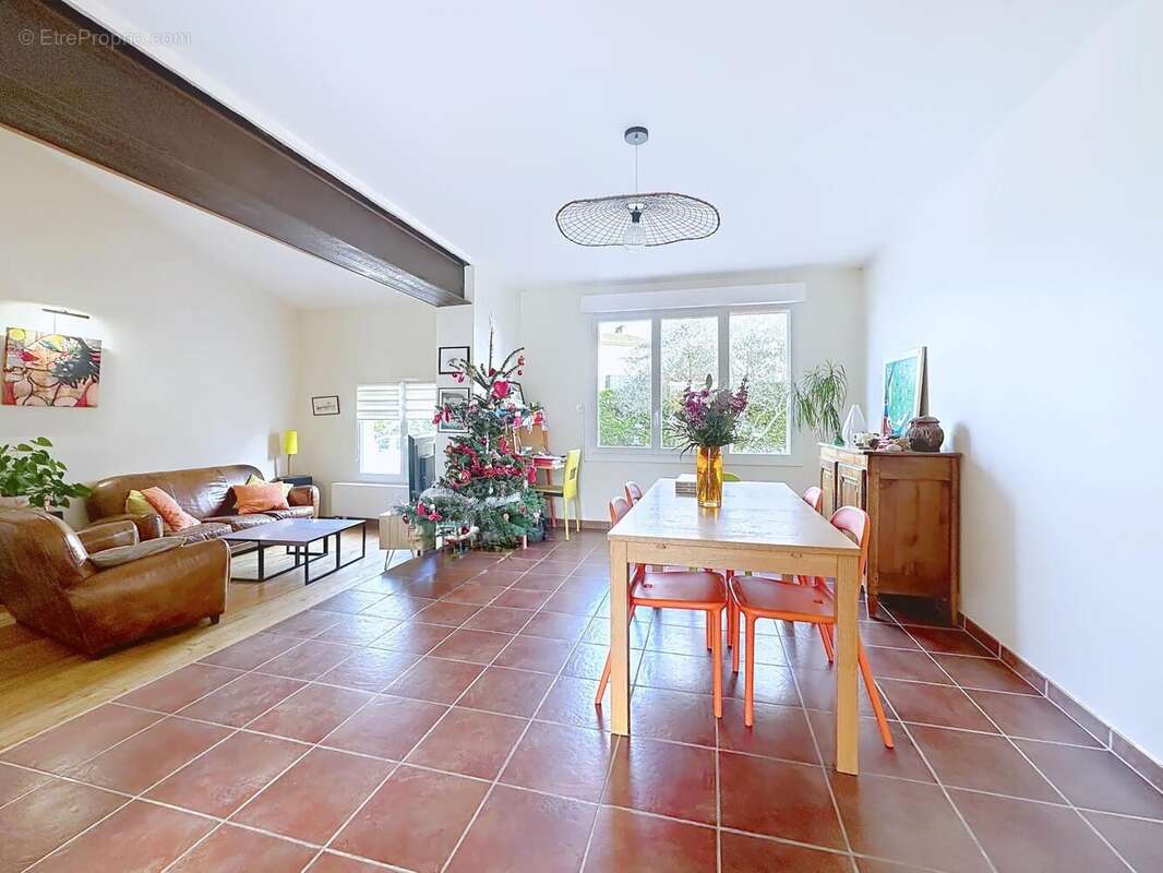 Photo 2 - Maison à LABASTIDE-SAINT-SERNIN