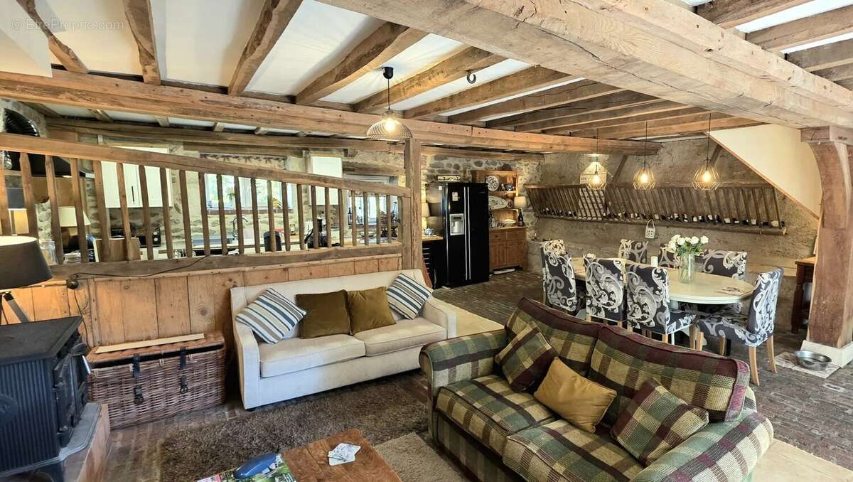 Maison à LA MOTTE-TERNANT